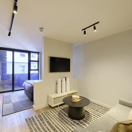 Urban Comfort At 1 Bed In City Centre With Pool Città del Capo Esterno foto