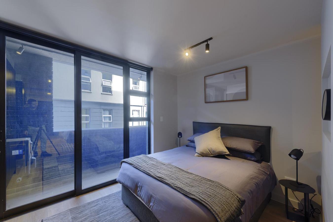 Urban Comfort At 1 Bed In City Centre With Pool Città del Capo Esterno foto