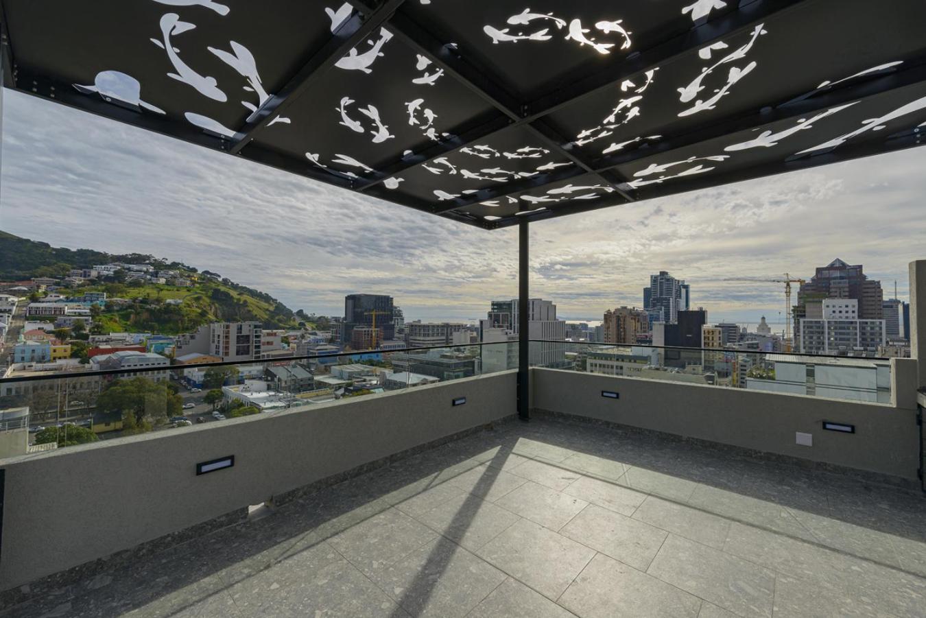 Urban Comfort At 1 Bed In City Centre With Pool Città del Capo Esterno foto